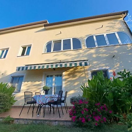 Bozica House With Apartments Murine 외부 사진