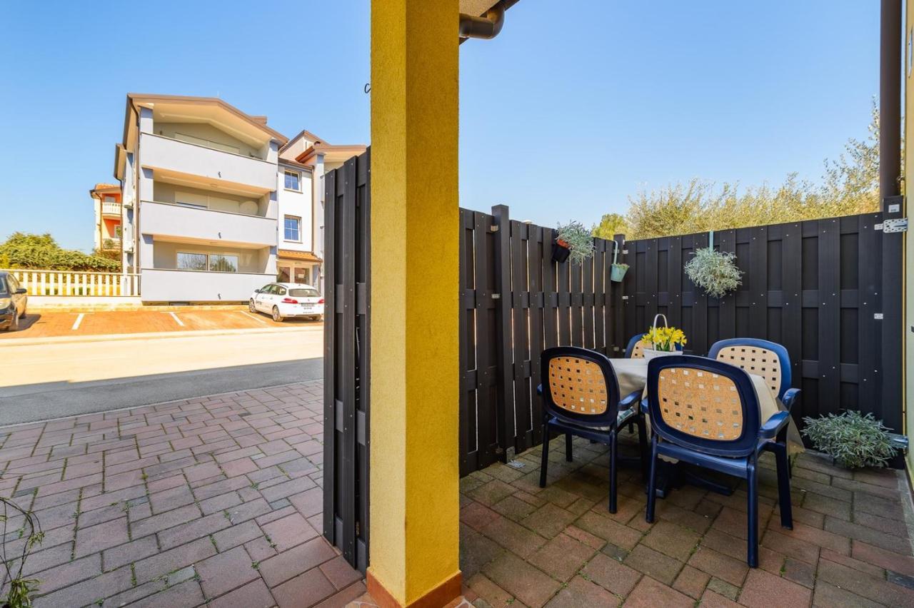 Bozica House With Apartments Murine 외부 사진
