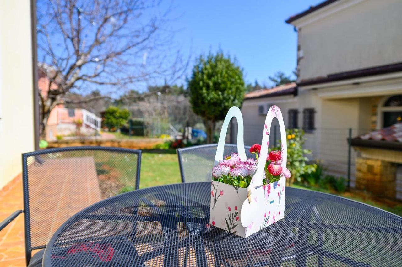 Bozica House With Apartments Murine 외부 사진