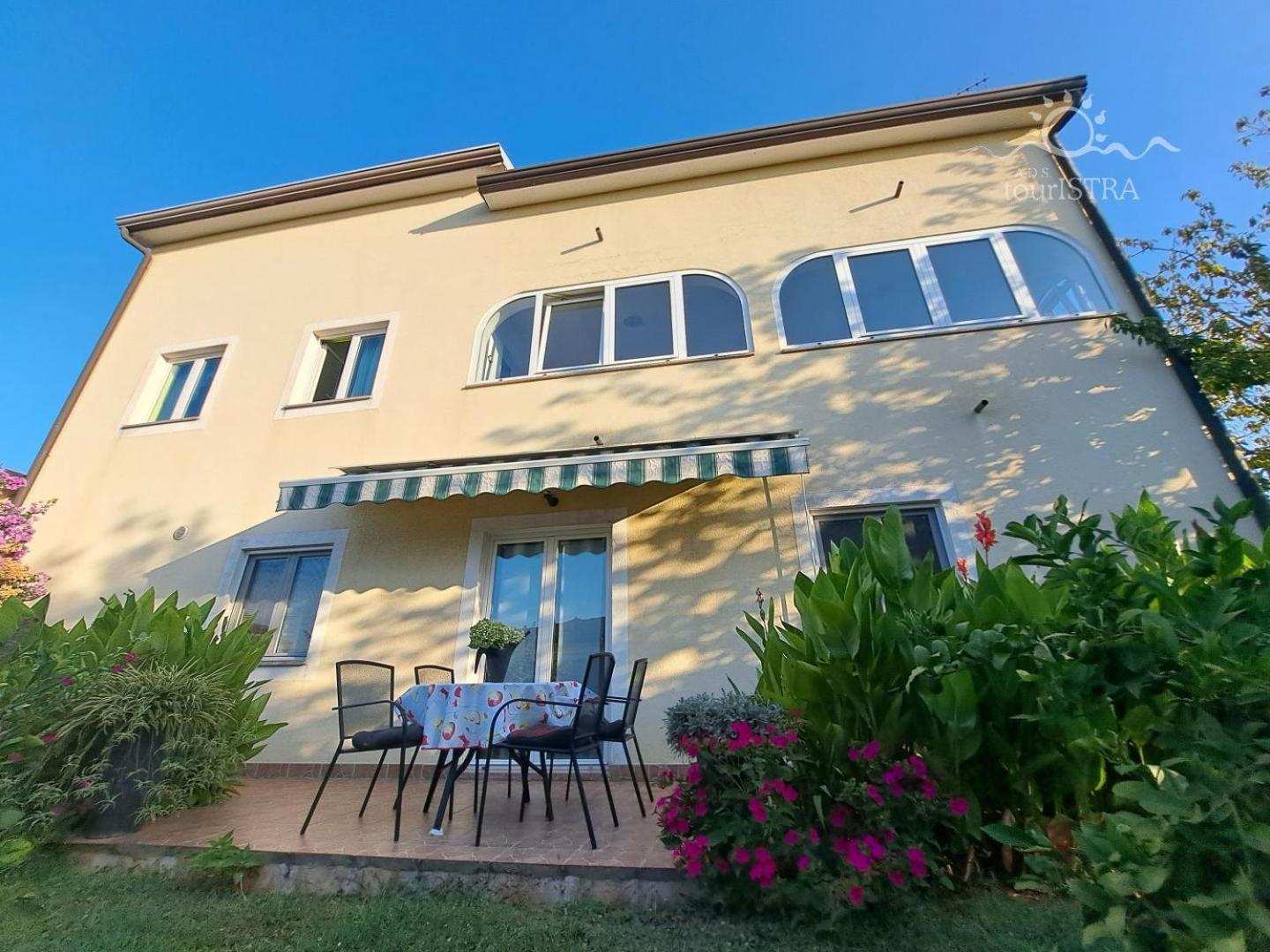 Bozica House With Apartments Murine 외부 사진